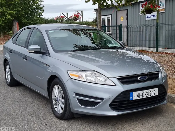 Ford Mondeo Hatchback, Diesel, 2014, Grey