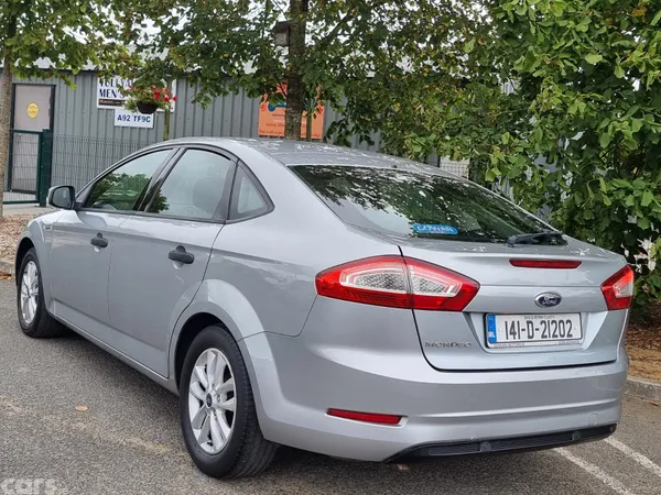 Ford Mondeo Hatchback, Diesel, 2014, Grey