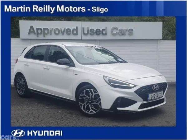 Hyundai i30 Hatchback, Petrol, 2024, White