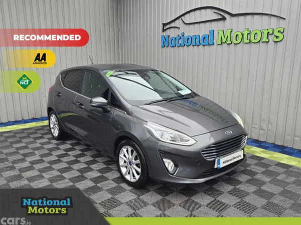 Ford Fiesta Hatchback, Petrol, 2017, Grey