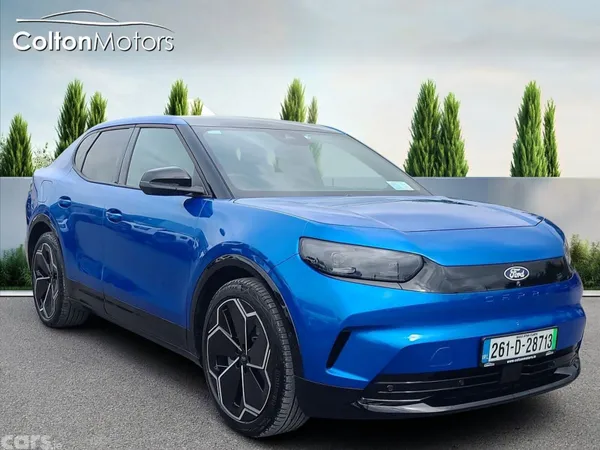 Ford Capri MPV, Electric, 2026, Blue