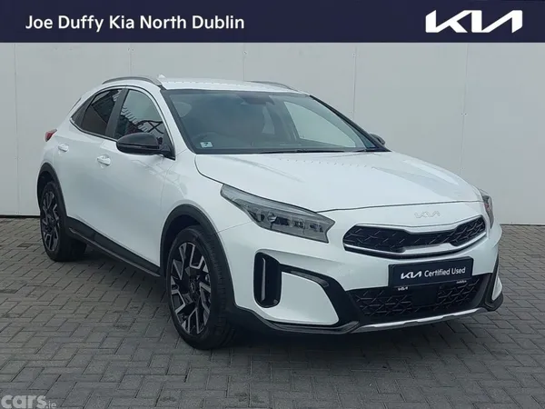 Kia XCeed Hatchback, Petrol Plug-in Hybrid, 2024, White