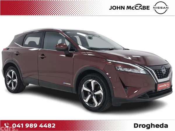 Nissan Qashqai MPV, Petrol Hybrid, 2024, Red