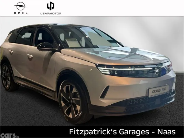 Opel Grandland SUV, Electric, 2026, Silver