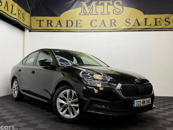 Skoda Octavia Saloon, Petrol, 2022, Black