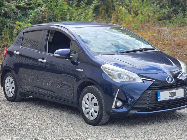 Toyota Vitz Hatchback, Petrol Hybrid, 2018, Blue