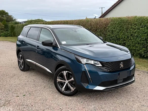 Peugeot 5008 SUV, Diesel, 2021, Blue