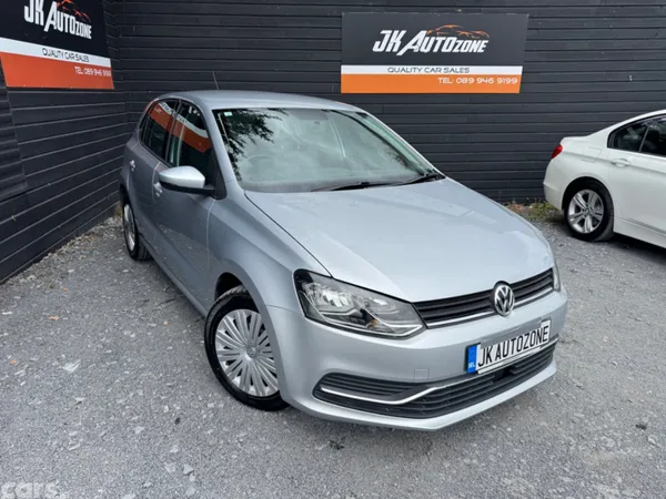 Volkswagen Polo Hatchback, Petrol, 2015, Silver