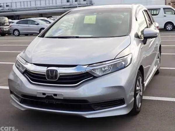 Honda Fit Estate, Petrol Hybrid, 2022, White
