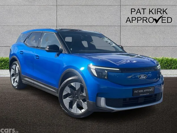 Ford Explorer Estate, Electric, 2025, Blue