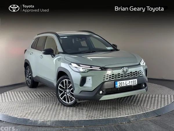 Toyota Corolla Cross Hatchback, Petrol Hybrid, 2026, Green