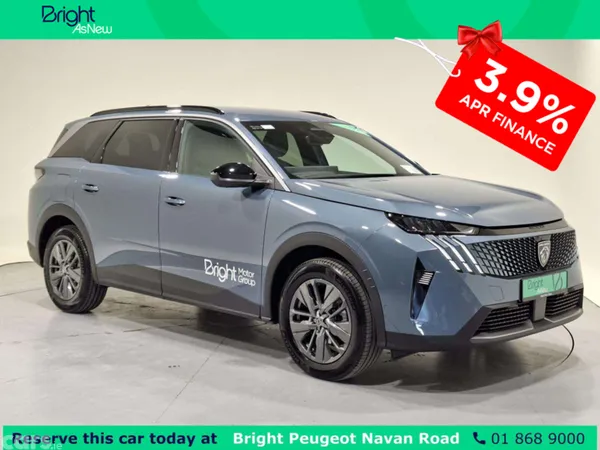 Peugeot 5008 MPV, Petrol, 2026, Blue