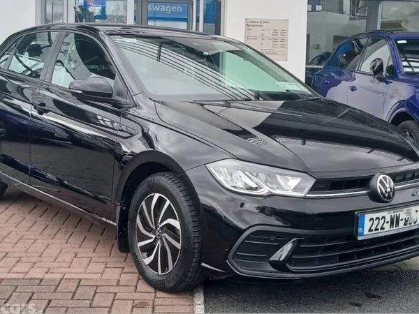 Volkswagen Polo Hatchback, Petrol, 2022, Black