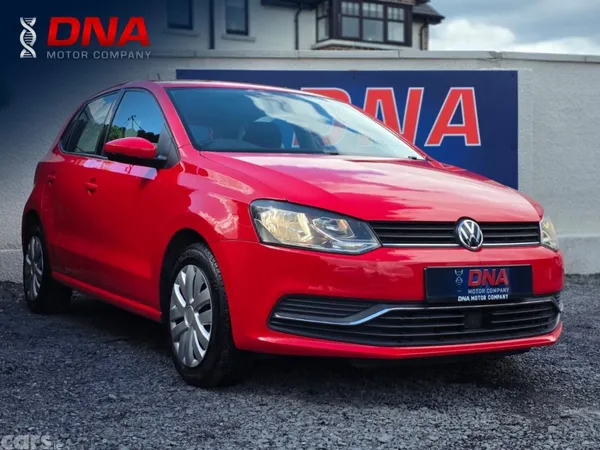Volkswagen Polo Hatchback, Petrol, 2015, Red
