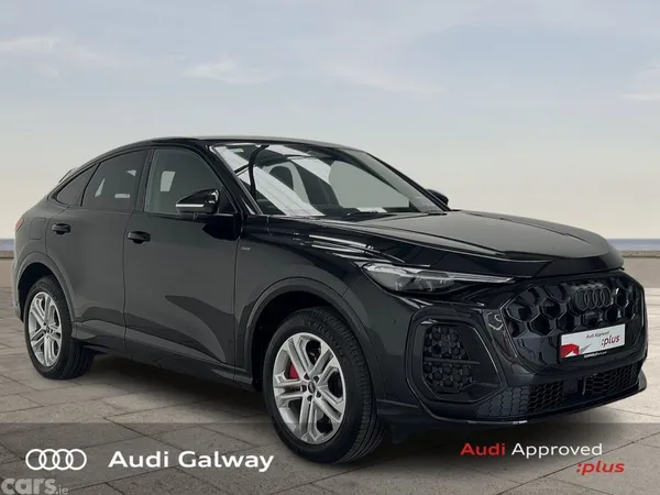 Audi Q5 SUV, Petrol Plug-in Hybrid, 2026, Black