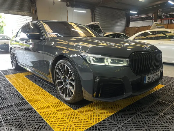 BMW 7-Series Saloon, Petrol Plug-in Hybrid, 2021, Grey