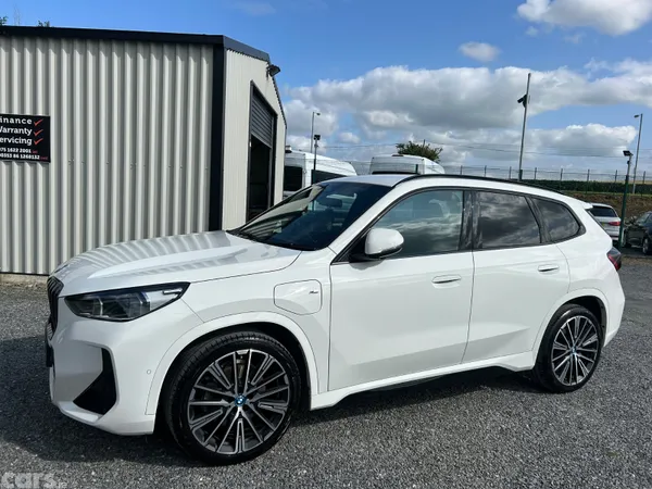 BMW X1 SUV, Petrol Hybrid, 2023, White