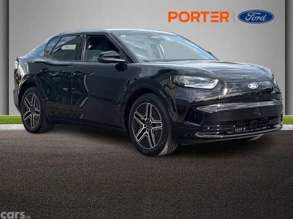 Ford Capri SUV, Electric, 2026, Black