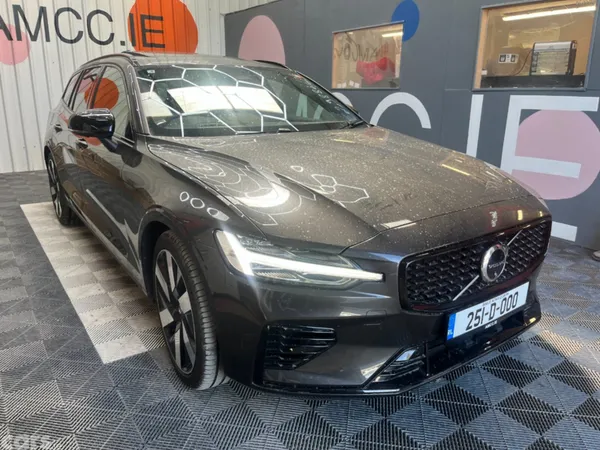 Volvo V60 Estate, Petrol Hybrid, 2025, Grey