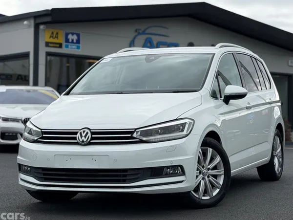 Volkswagen Touran MPV, Diesel, 2019, White