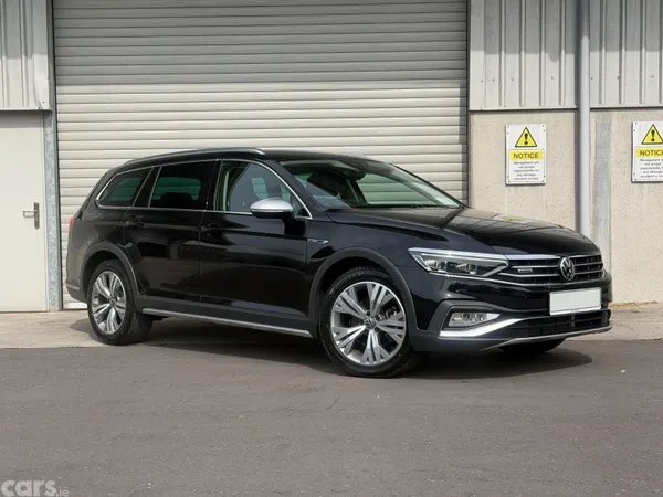 Volkswagen Passat Estate, Diesel, 2022, Black