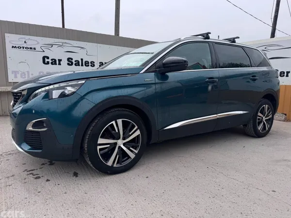 Peugeot 5008 MPV, Petrol, 2018, Green