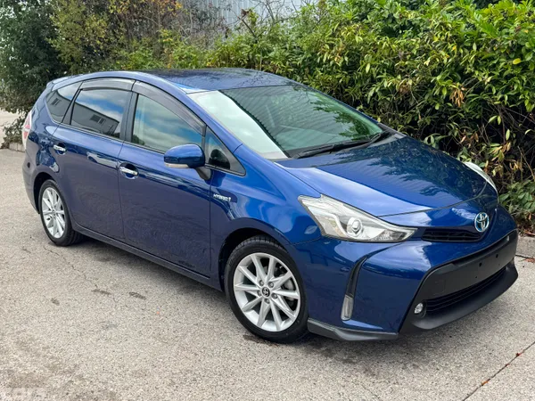 Toyota Prius Estate, Petrol Hybrid, 2014, Blue