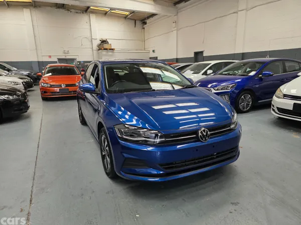 Volkswagen Polo Hatchback, Petrol, 2021, Blue