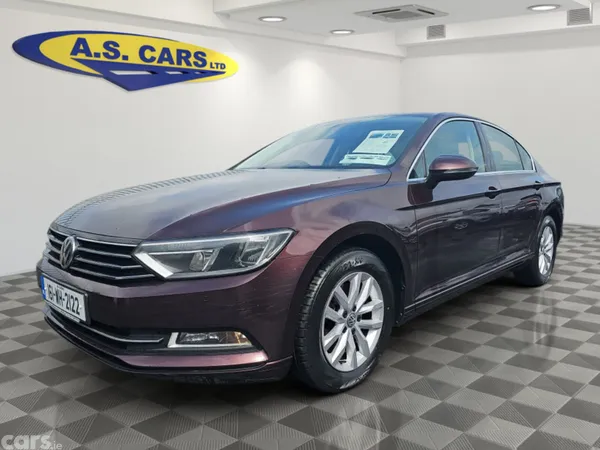 Volkswagen Passat Saloon, Diesel, 2016, Red