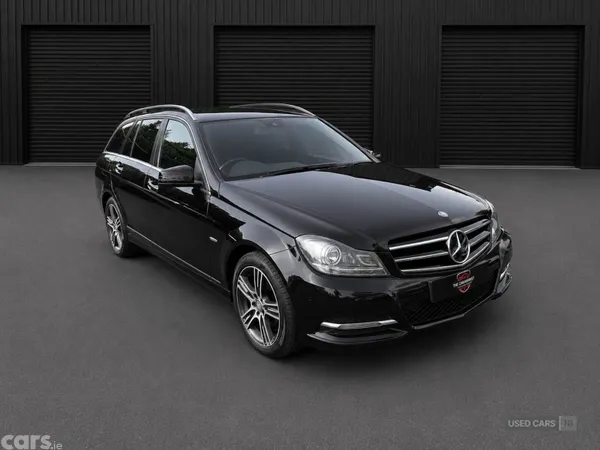Mercedes-Benz C-Class , Petrol, 2014, Black
