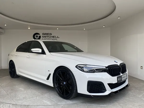 BMW 5-Series Saloon, Diesel Hybrid, 2022, White