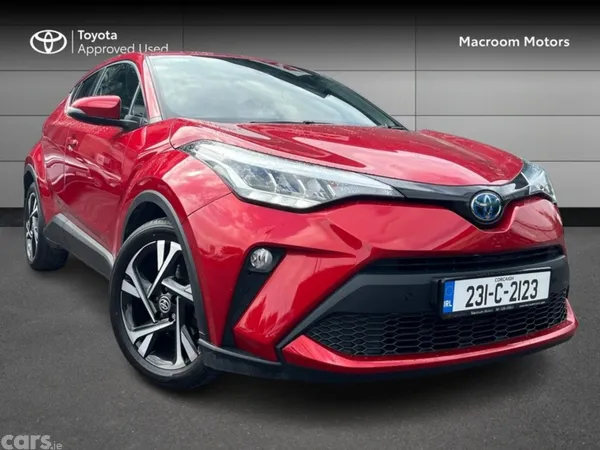Toyota C-HR SUV, Petrol Hybrid, 2023, Red
