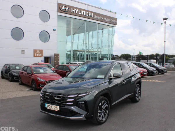 Hyundai Tucson SUV, Petrol Hybrid, 2024, Green