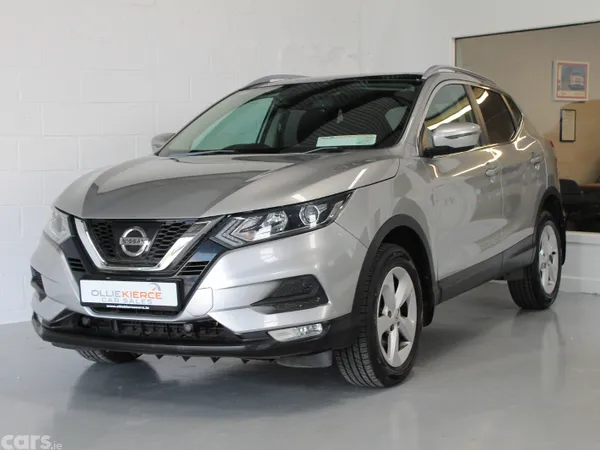 Nissan Qashqai MPV, Diesel, 2018, Grey