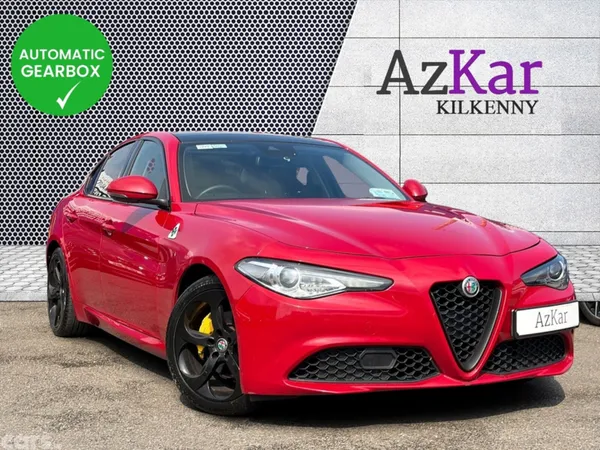Alfa Romeo Giulia Saloon, Diesel, 2018, Red