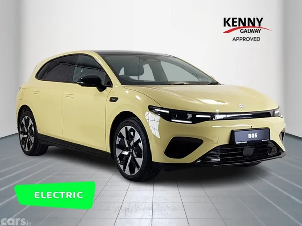 Leapmotor B05 Hatchback, Electric, 2026, Yellow