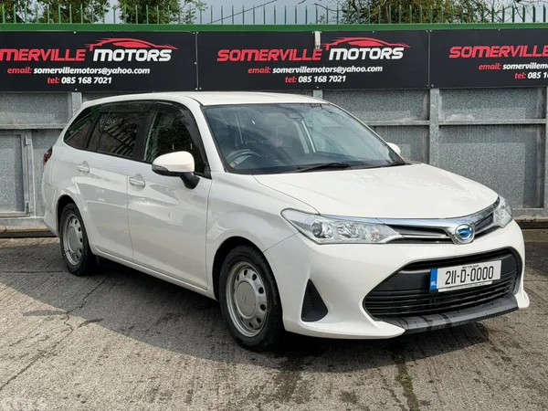 Toyota Corolla Cross Estate, Petrol Hybrid, 2021, White