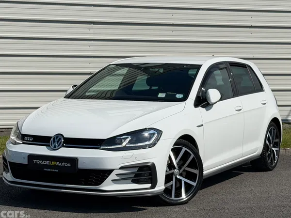 Volkswagen Golf Hatchback, Diesel, 2018, White