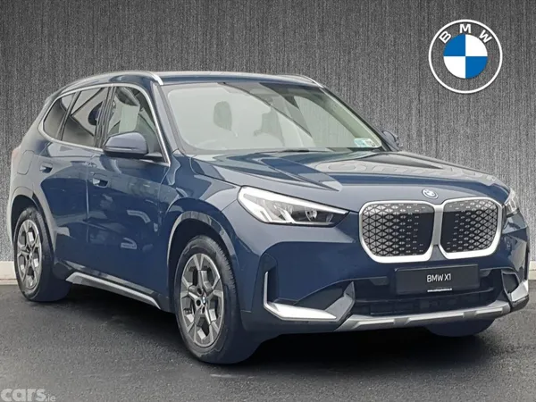 BMW iX1 SUV, Electric, 2026, Blue