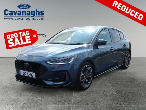Ford Focus Hatchback, Diesel, 2023, Blue
