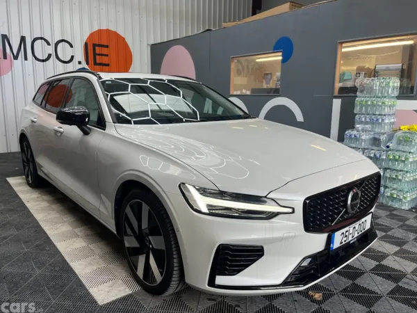 Volvo V60 Estate, Petrol Hybrid, 2025, White