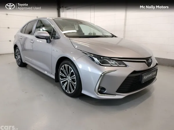 Toyota Corolla Saloon, Petrol Hybrid, 2021, Grey