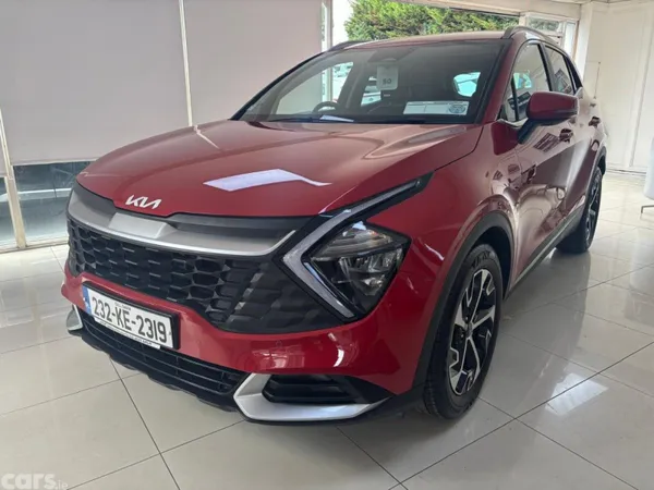 Kia Sportage MPV, Diesel, 2023, Red