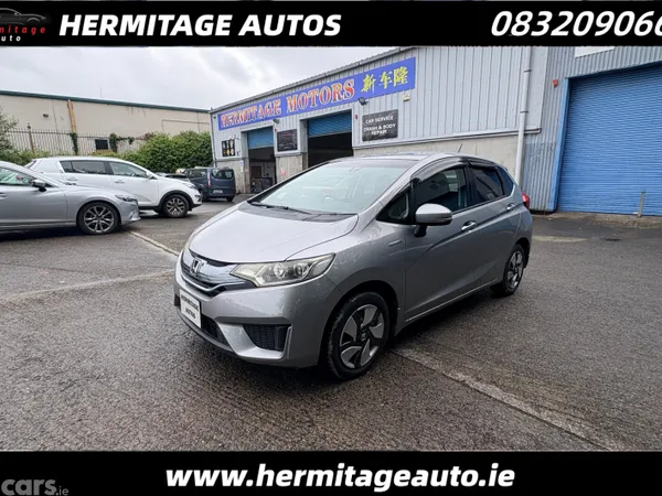 Honda Fit Hatchback, Petrol Hybrid, 2014, Silver