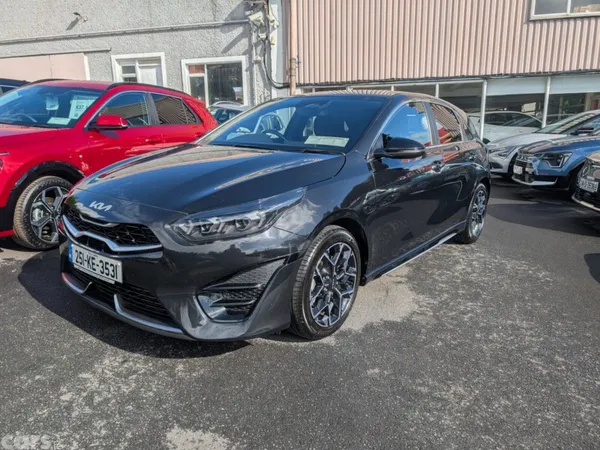 Kia Ceed Hatchback, Petrol, 2025, Black