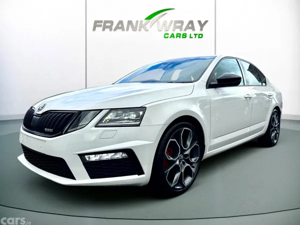 Skoda Octavia Hatchback, Diesel, 2018, White