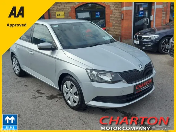 Skoda Fabia Hatchback, Petrol, 2016, Silver