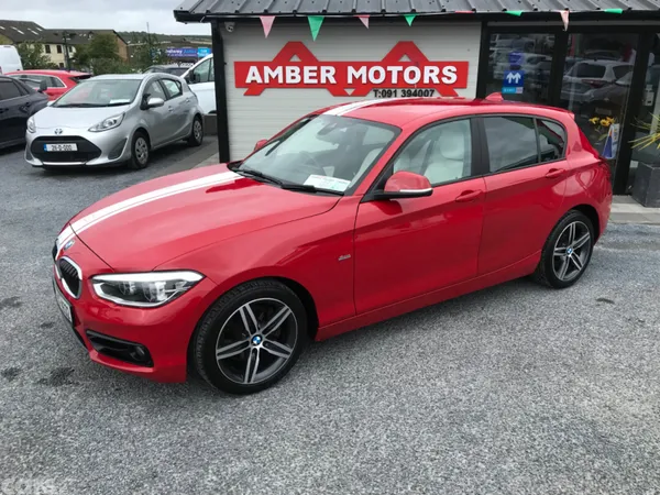 BMW 1-Series Hatchback, Petrol, 2015, Red