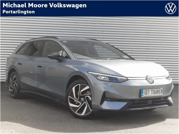Volkswagen ID.7 Estate, Electric, 2027, Blue