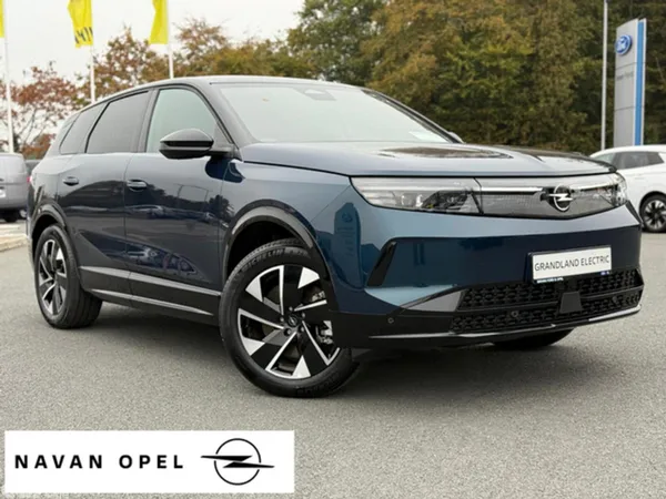 Opel Grandland SUV, Electric, 2027, Green